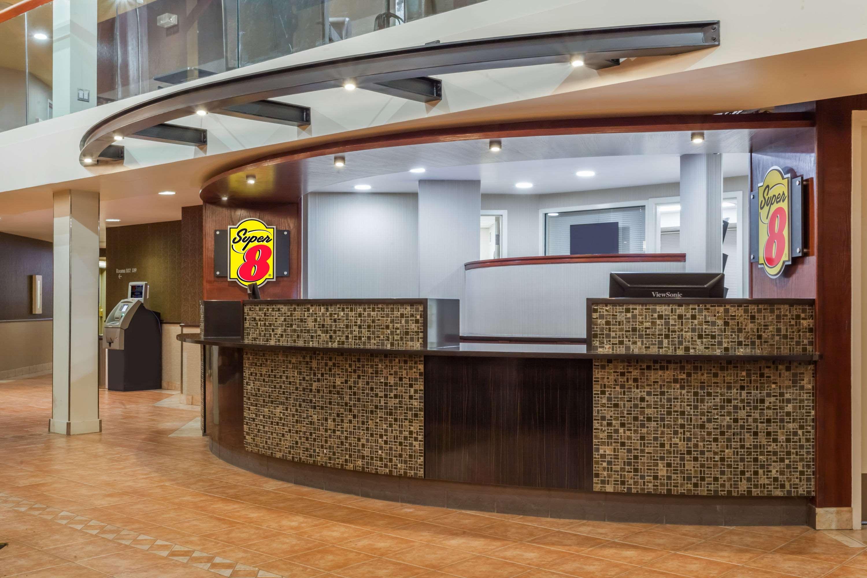 Super 8 By Wyndham Sherwood Park/Edmonton Area Exterior foto